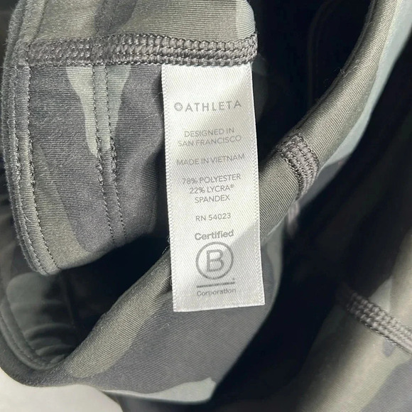 Athleta Camo Contender 7/8 Tight Size Small - Picture 6 of 9